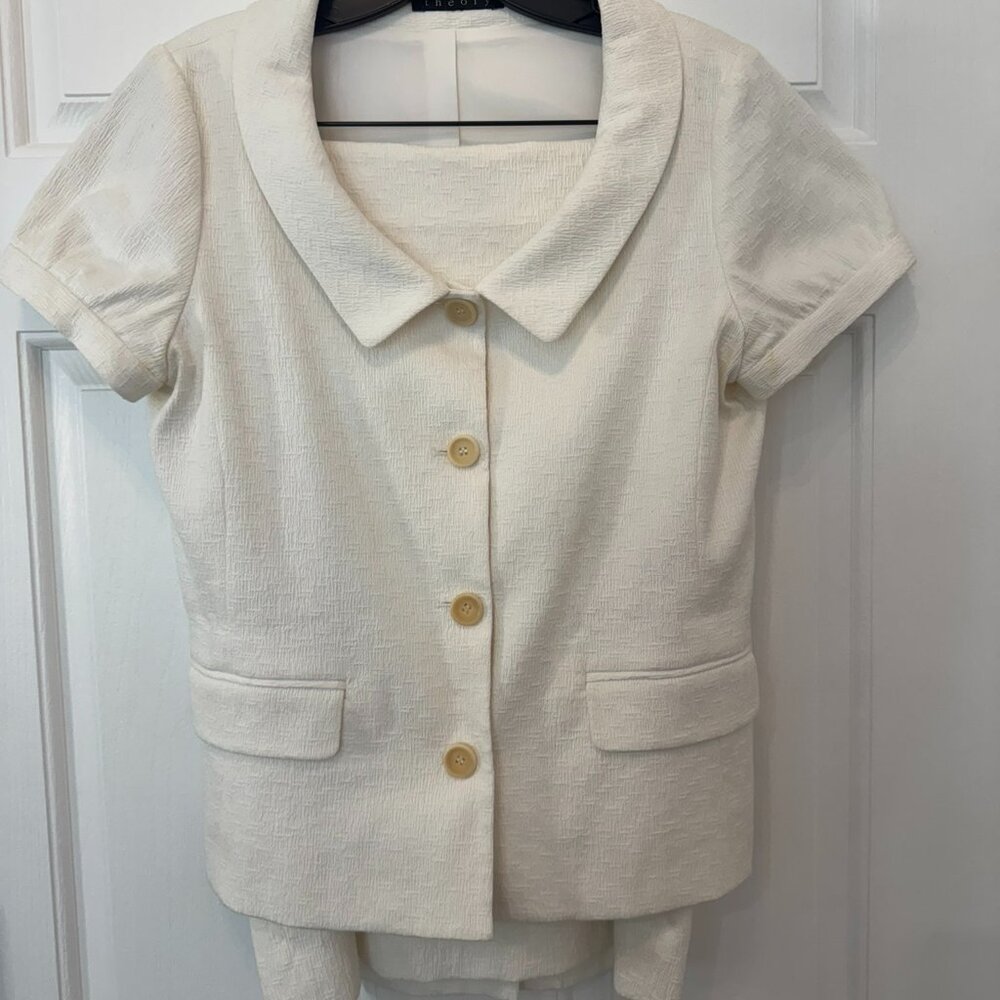 THEORY 2-piece off-white suit SIZE 8
